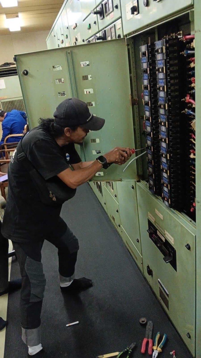 Marine Grade Cable Routing Cable Routing